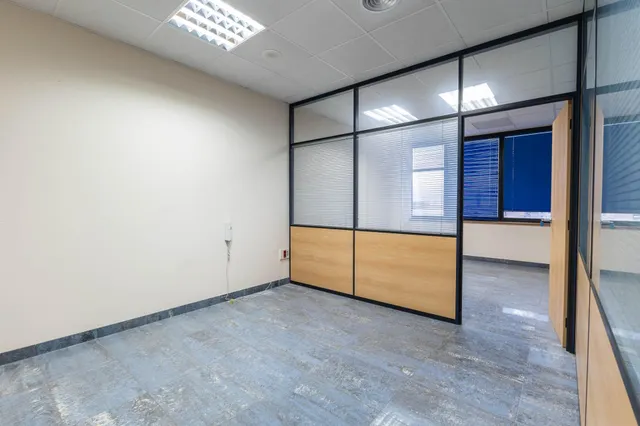 OFICINAS EN PUERTO  DE SAGUNTO — 9