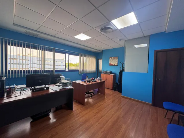 Oficina en venta en Zona Oeste