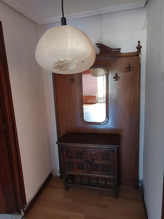 Venta de vivienda en planta primera y local en  planta baja unido a edificio de dos alturas en Gordexola — 21