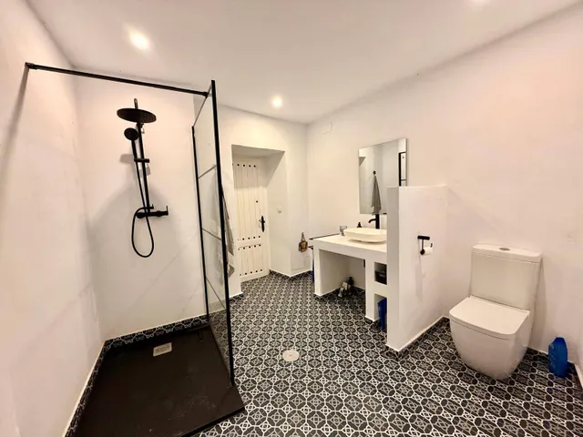 Encantadora Casa Reformada en el Corazón del Casco Histórico de Salobreña — 23