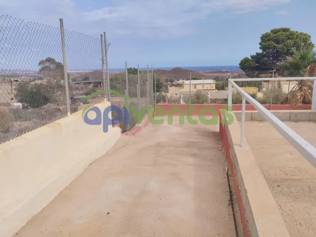 Casa con terreno en JARAVIA (Pulpi) — 44