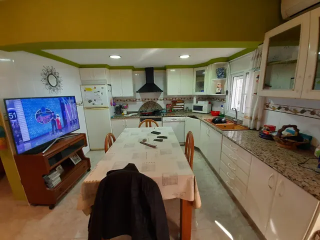 CASA MUY GRANDE Y ESPACIOSA EN VENTA!! — 11
