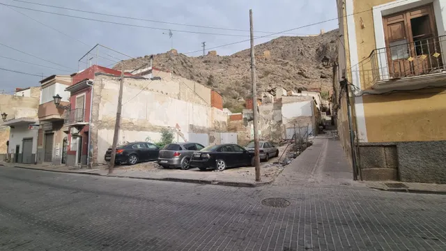 CASA MUSEO MIGUEL HERNÁNDEZ EXCLUSIVO SOLAR URBANIZABLE — 2