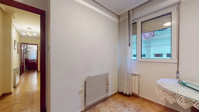 Piso de tres dormitorios de nueva construcción y con garaje — 39
