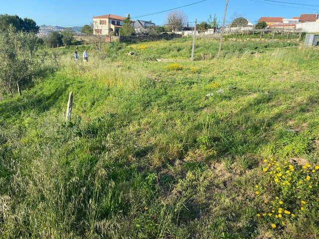 Terreno no edificable en Beade — 5