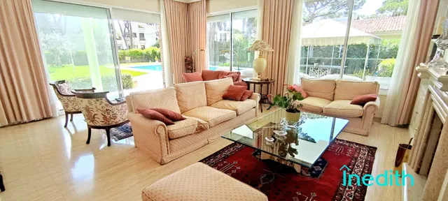 Casa 6 habitaciones 763m² en venta - La Pineda - foto 3