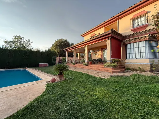 Chalet 6 habitaciones 572m² en venta - Andalucia - foto 4