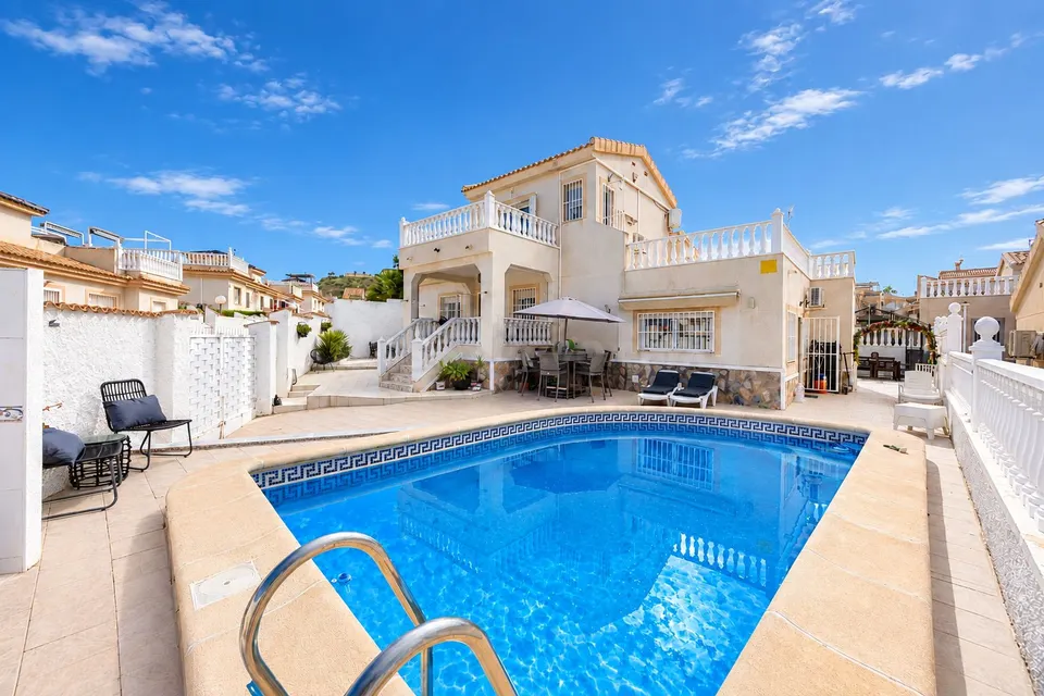 Chalet 4 habitaciones 136m² en venta - Residencial benimar