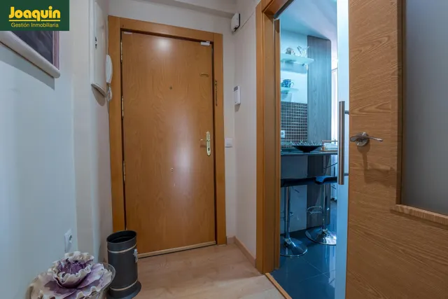 PRECIOSO PISO EN LA ZONA DE SAGUNTO. — 22