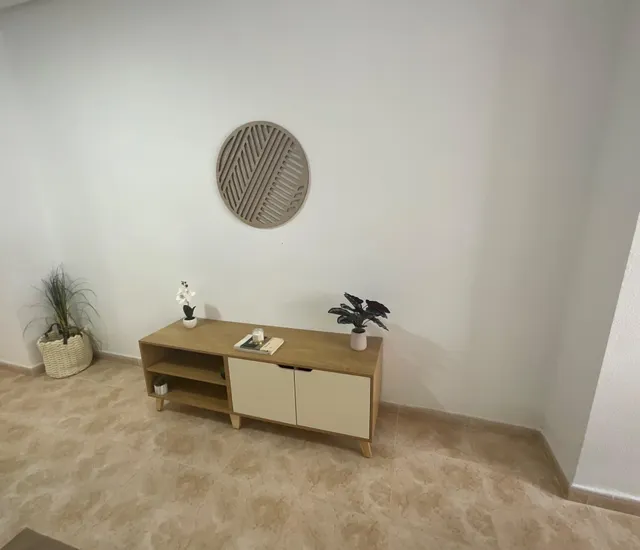 Gran apartamento en Torrevieja: 1 baño, 1 aseo — 6