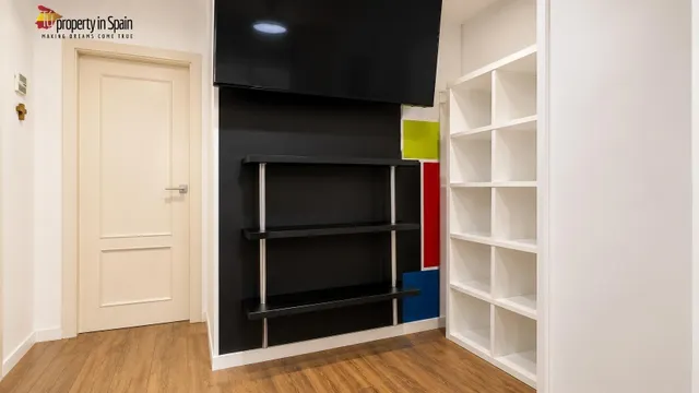Piso con URBA + Garaje incl. — 13