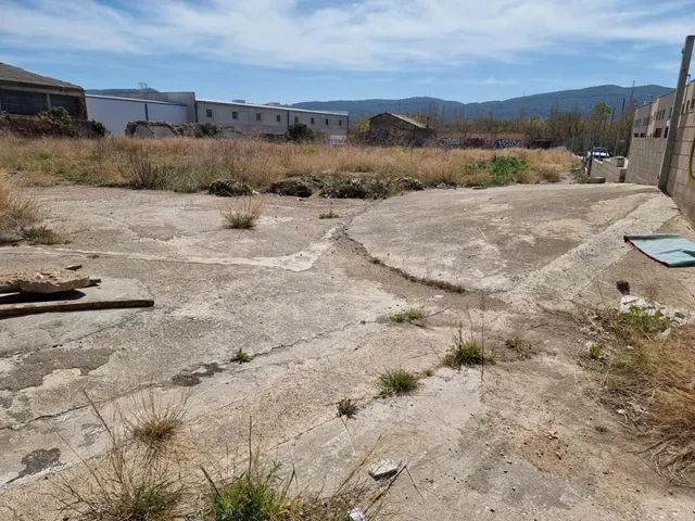 VENTA TERRENO INDUSTRIAL EN IGUALADA ZONA REC 4711 M2!! - foto 3