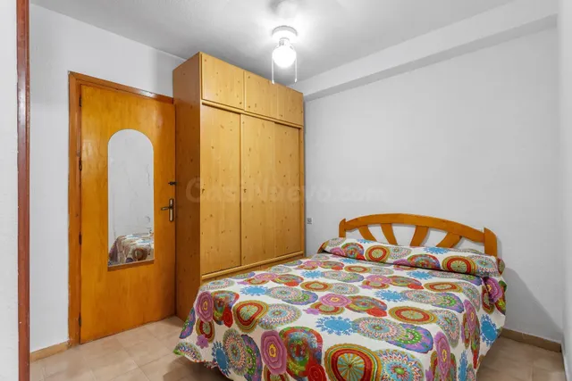 Bungalow en planta baja a 400 metros de la Playa de Los Náufragos — 17