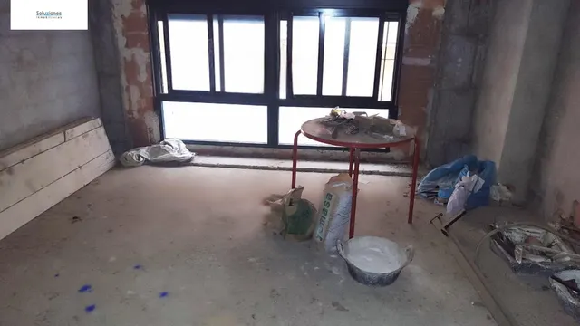 LOCAL COMERCIAL EN ZONA FIESTA DEL ÁRBOL — 13