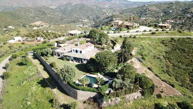 Chalet 4 habitaciones 385m² en venta - Riviera del sol - foto 3