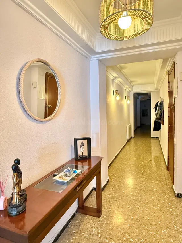 Piso 3 habitaciones 205m² en venta - Campoamor — 2