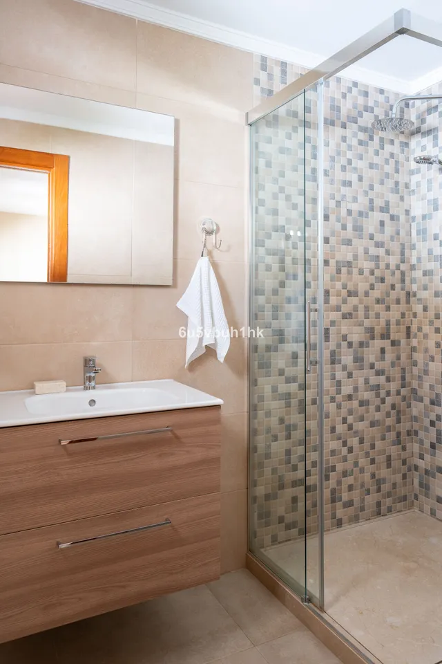 Chalet 4 habitaciones 229m² en venta - Centro — 26