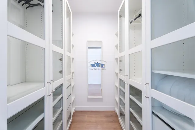 Chalet independiente en venta — 25