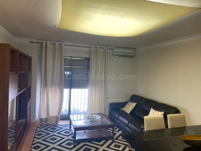 SE ALQUILA PISO CON TRES habitaciones CENTRICO SAN LORENZO M - foto 5