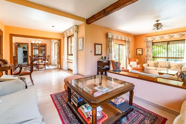 CHALET EN LOS DOLORES — 34