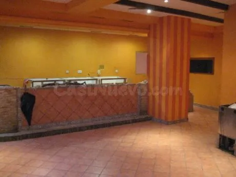 Local comercial 130m² en alquiler - Buhaira - Huerta del Rey