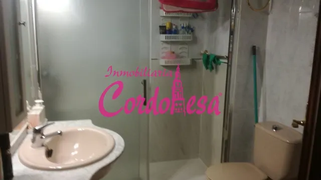 ESTUPENDA CASA JUNTO A ZOCO — 10