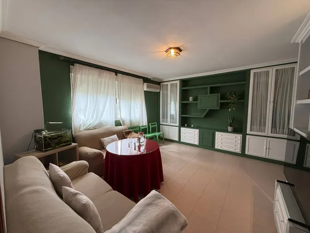 APARTAMENTO EN URBANIZACIÓN PRIVADA CON PISCINA. U. GUADIANA. — 7