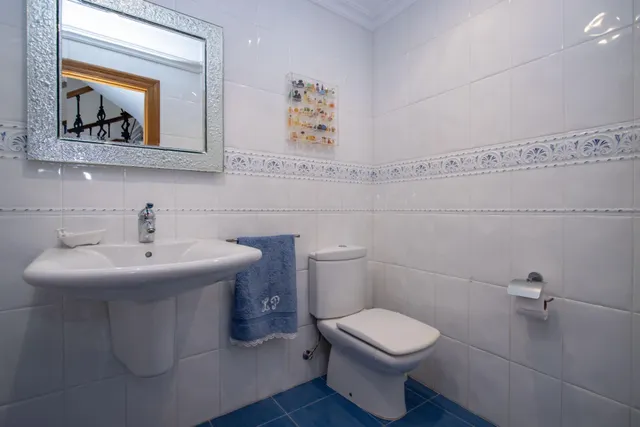 MONCOFAR (CASTELLÓN). CASA SINGULAR DE 2 PLANTAS JUNTO A LA IGLESIA. — 22
