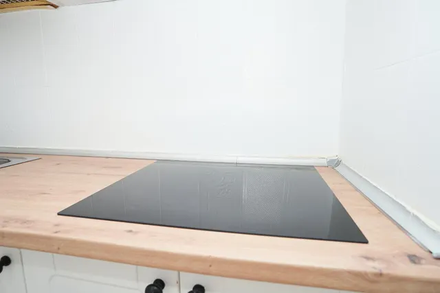 Bungalow en planta baja con licencia turística, piscina y garaje – ¡ideal para inversión! — 13