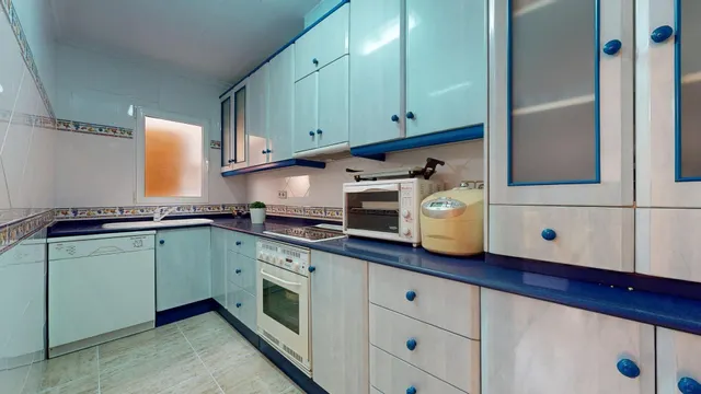 Amplia vivienda con bajo de 100m2 en Pilar de la Horadada — 38