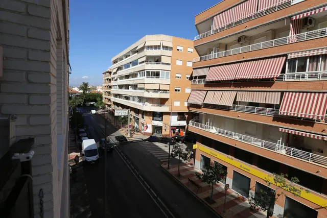 Apartamento recientemente reformado al lado del mar !!! — 26