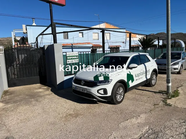 BAR RESTAURANTE+VIVIENDA A LA VENTA EN BARCHETA — 46