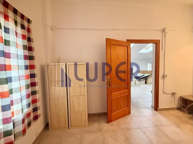 Chalet en San Vicente del Raspeig, zona Canastell con 2 viviendas — 45