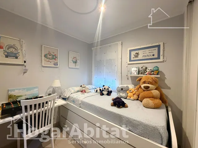 ¡Espectacular! Amplio, impecable y moderno con balcón, todo amueblado — 22