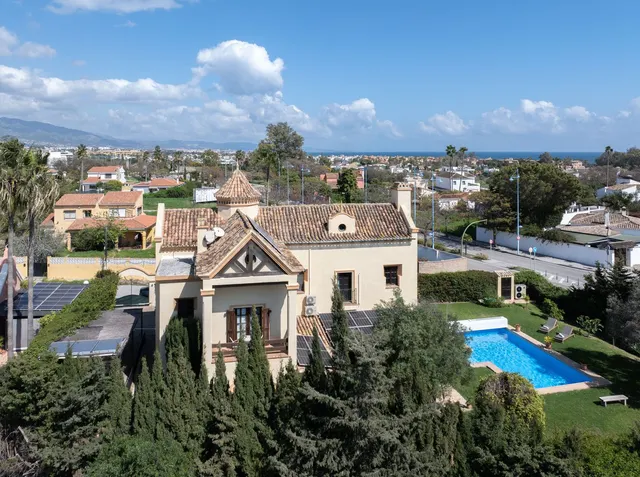 Chalet 5 habitaciones 362m² en venta - Marbella — 3
