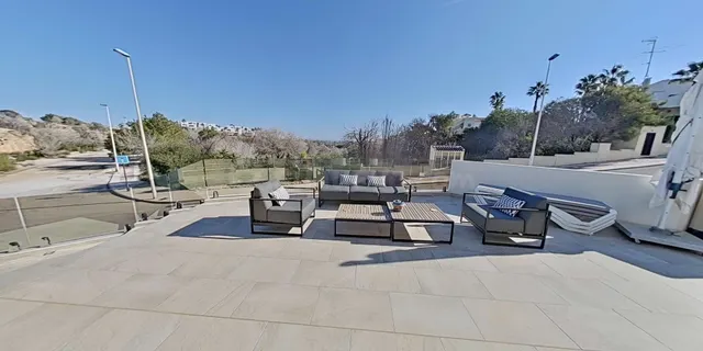 VILLA DE 4 DORMITORIOS Y 3 BAÑOS EN LAS RAMBLAS (ORIHUELA CO - foto 5