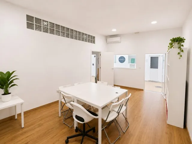 Local comercial en Venta en San Jose Almería — 11