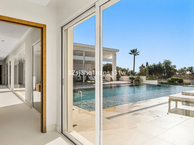 Chalet 6 habitaciones 933m² en venta - Marbella — 13