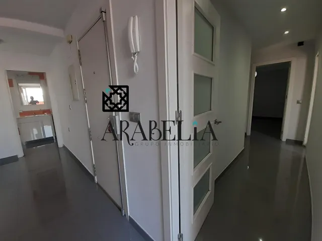 ¡Increíble Ático Reformado en zona Viñuela por €179,900! — 17