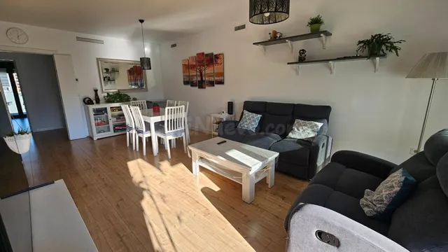 Arruzafilla. Espectacular piso de 4 dormitorios, 2 terrazas y 2 plazas de garaje — 5