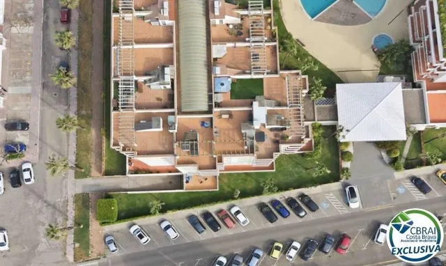 Ático de 61 m2, con 60 m2 de terraza-solarium, LICENCIA TURISTICA. — 50