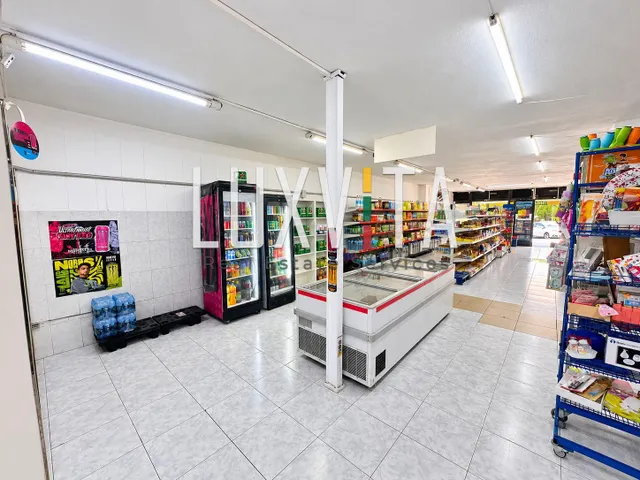 Traspaso de supermercado consolidado en Los Cristianos — 10