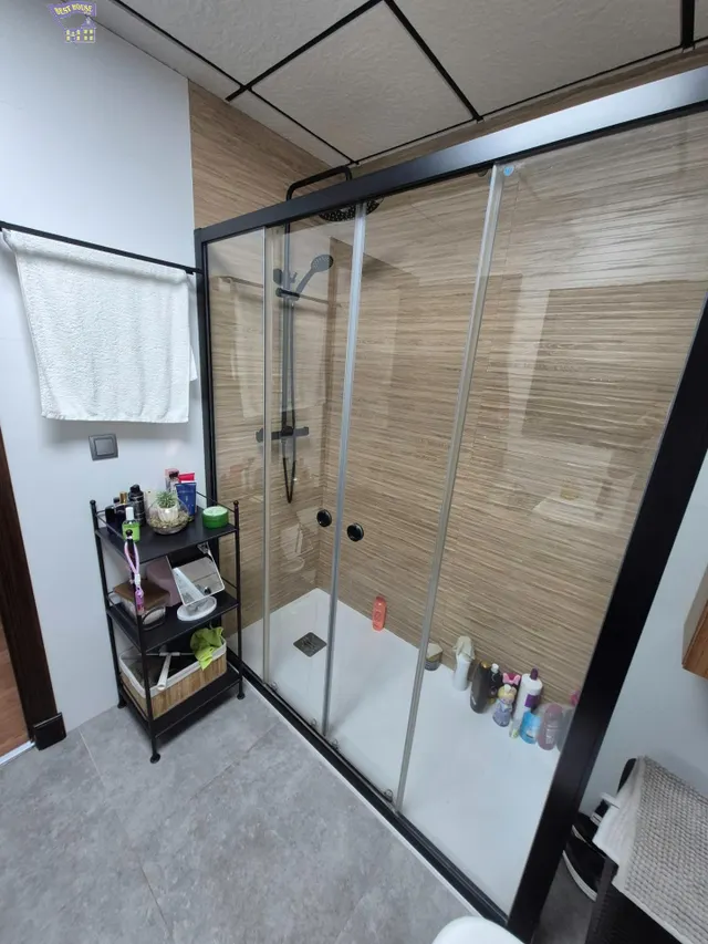 Se vende piso en zona las canteras — 12