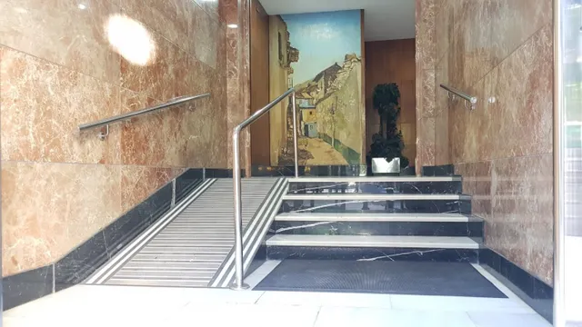 Oficina de 45 m2 en la Plaza Cetina — 8