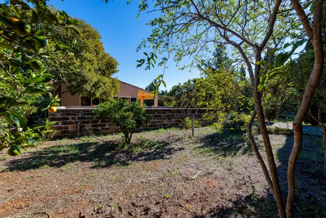 Casa rústica con amplio terreno en Santa Maria del Camí — 38