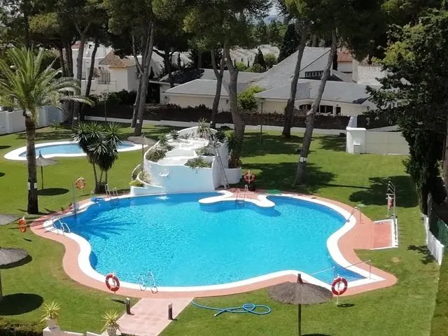 APARTAMENTO  EN ALQUILER EN EL CENTRO COMERCIAL VISTAHERMOSA — 19