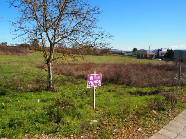 VENTA DE SOLAR EN CABAÑAS RARAS DE 484 M2 — 2