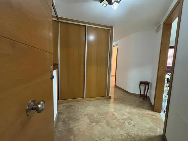 Se vende amplio piso en plaza europa — 6