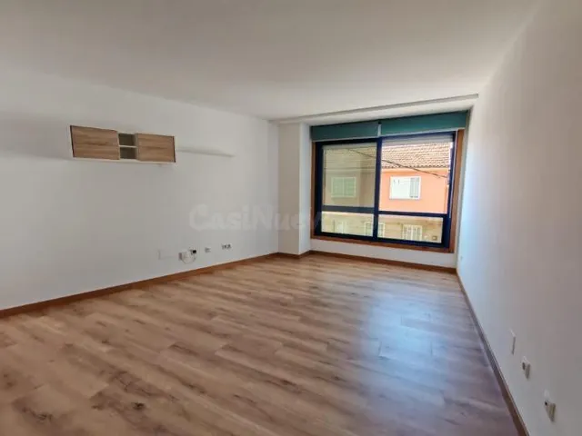 Piso dos habitaciones con garaje y trastero en Arcade - foto 3