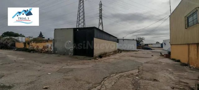 Venta Nave Industrial en Alcalá de Guadaira - Sevilla - foto 5